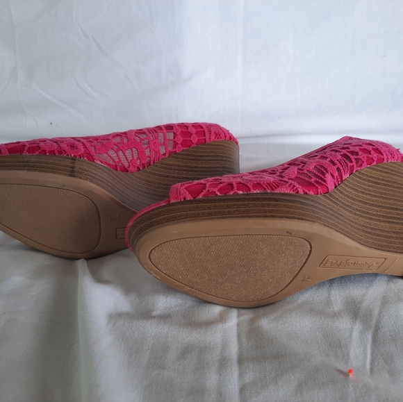NWOT American Eagle wedge sandals - Picture 6 of 8